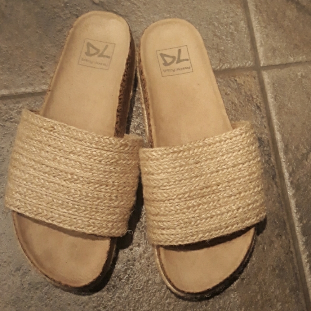 Dirty Laundry Sandals View 2
